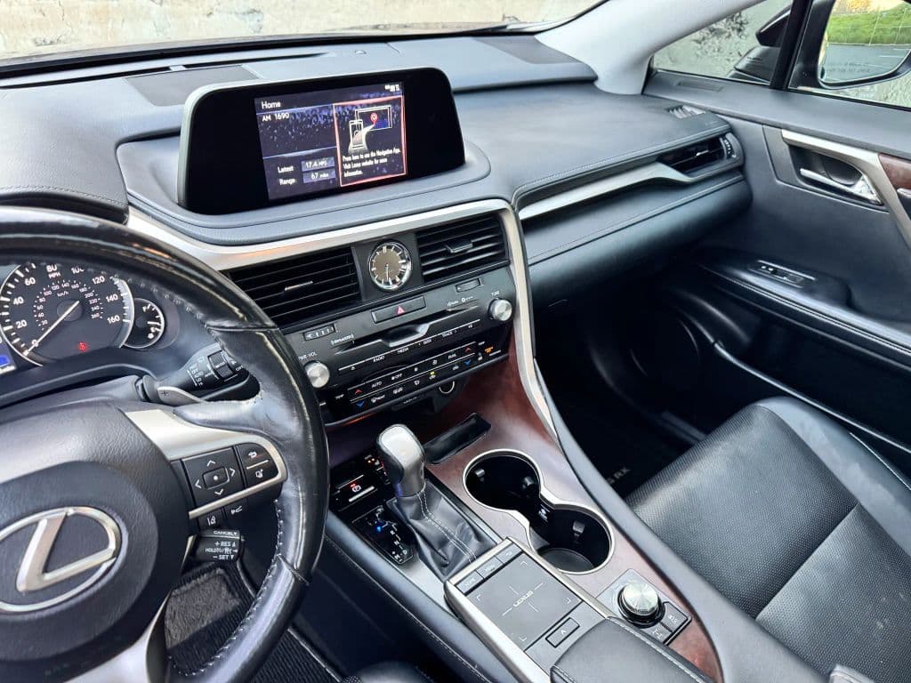 2020 Lexus RX 350 - Photo 18
