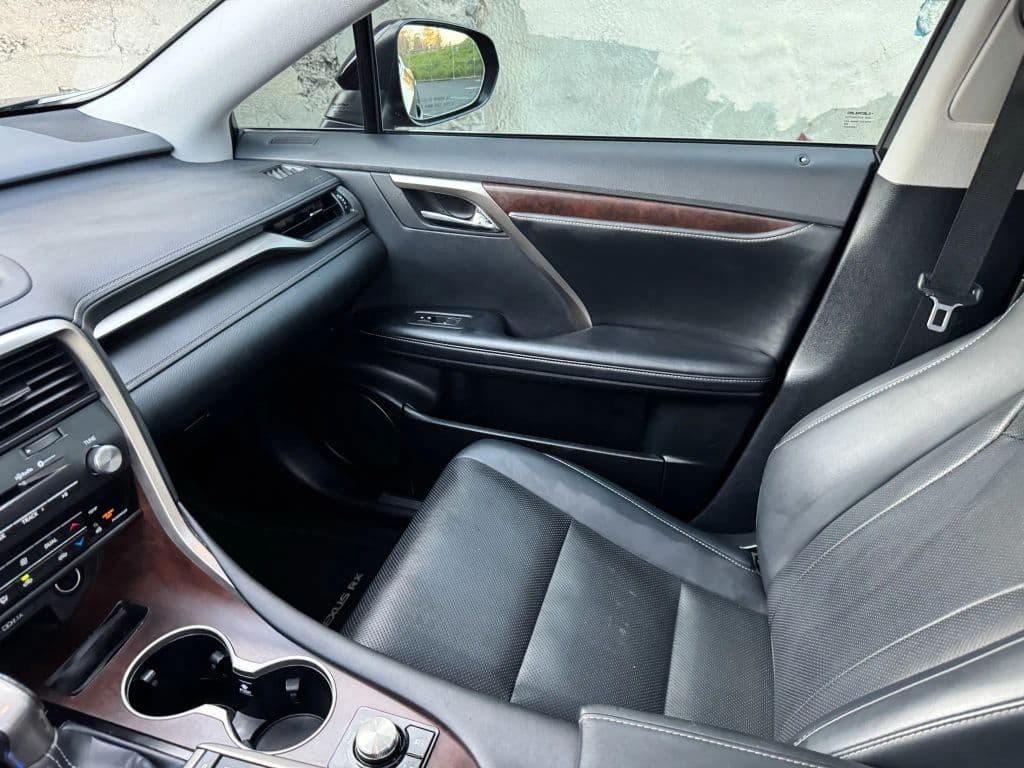 2020 Lexus RX 350 - Photo 20