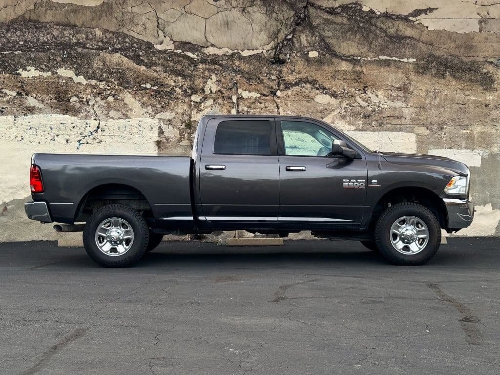 2017 RAM Ram 2500 Pickup SLT - Photo 4